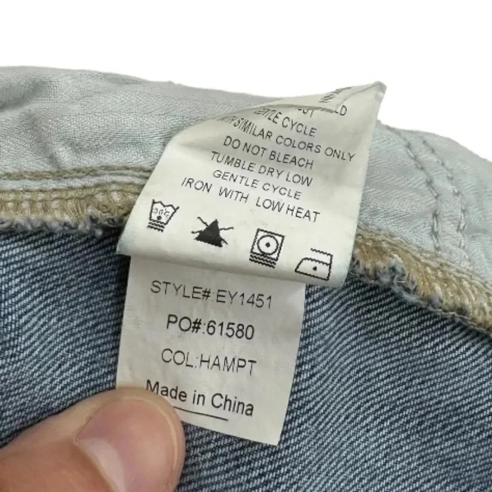Level 99 Chlesea Cut Off Shorts in Hamptons - Picture 6 of 11